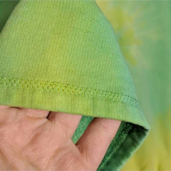 VTG Tie Dye Shirt Short Sleeve Sweatshirt Upcycle Vintage Grunge Crewneck - Picture 3 of 5